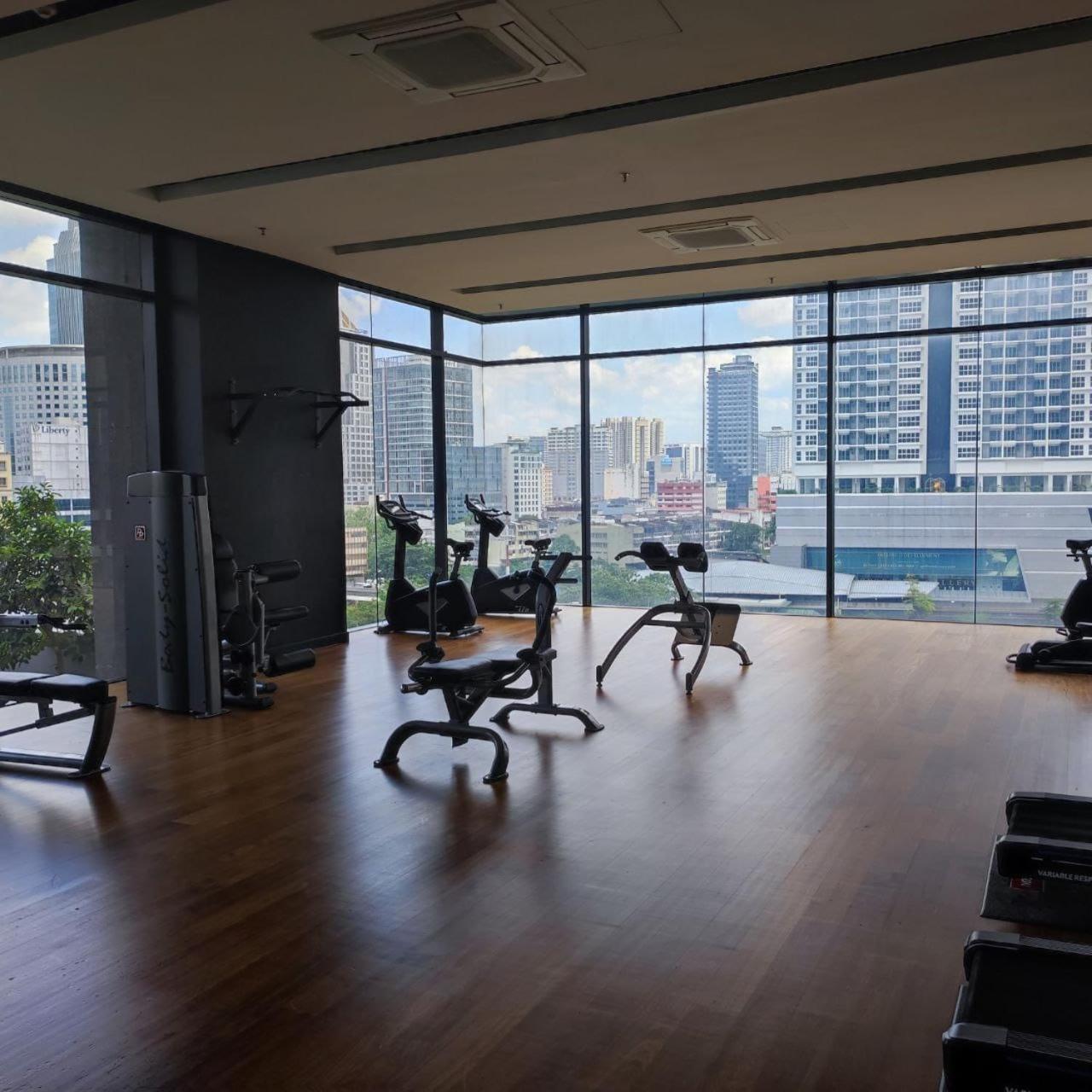 Anggun Klcc Apartment